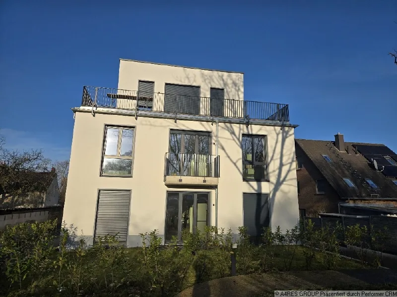 A4RES – Stilvolle, helle 2 Raumwohnung mit Einbauküche sucht Nachmieter — photo 1